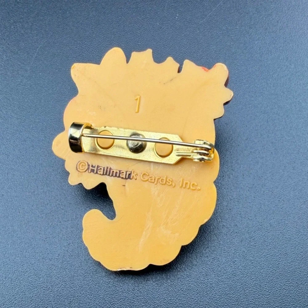 Vintage Hallmark Brooch Pin Thanksgiving‎ Cornucopia Harvest Fruit Fall Holiday
